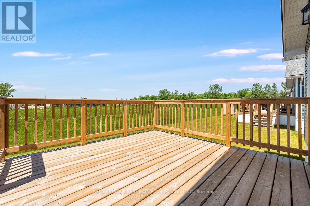 21 BLUFFS VIEW BOULEVARD - 7