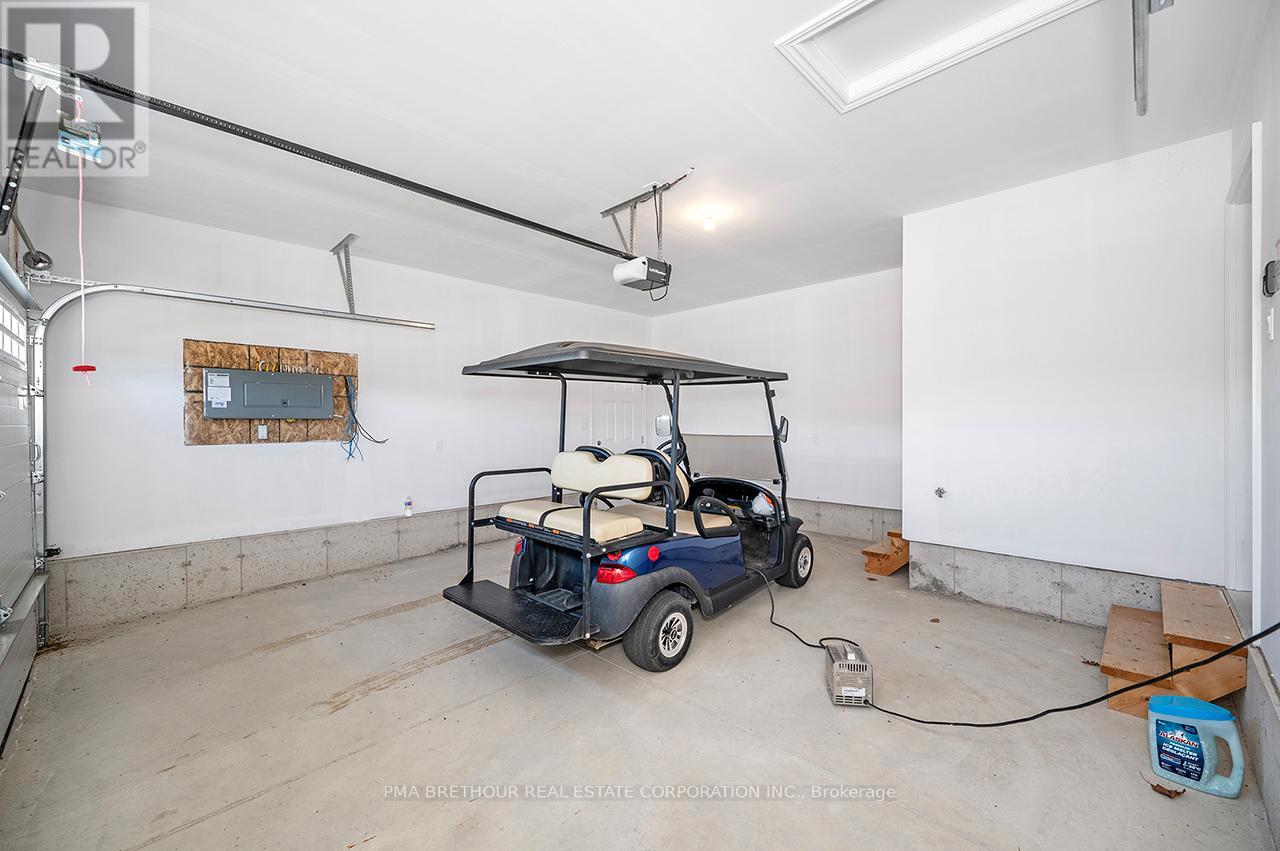 242 LAKE BREEZE DRIVE - 42