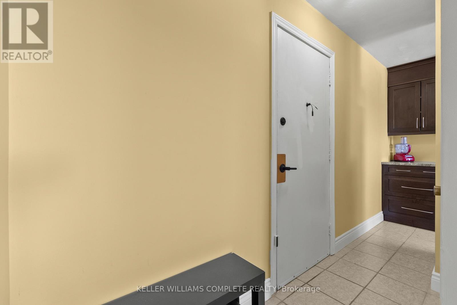 #37 456 CARLTON STREET - 6