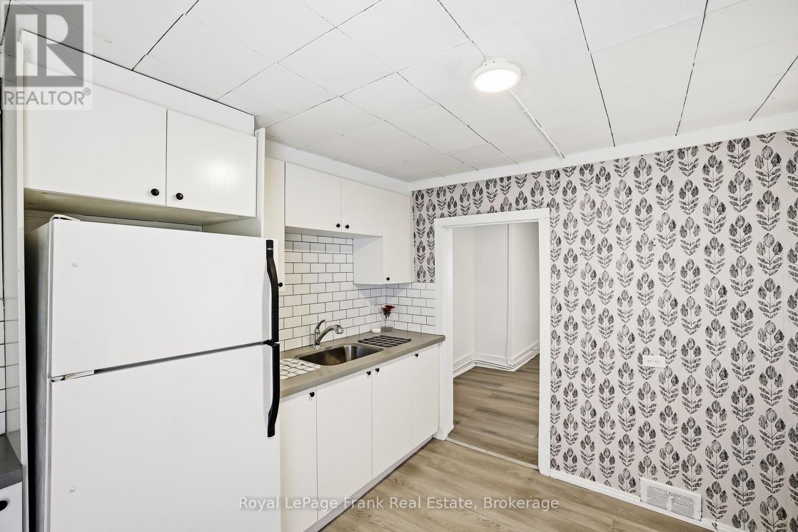 36 & 38 BRUCE STREET - Image 14