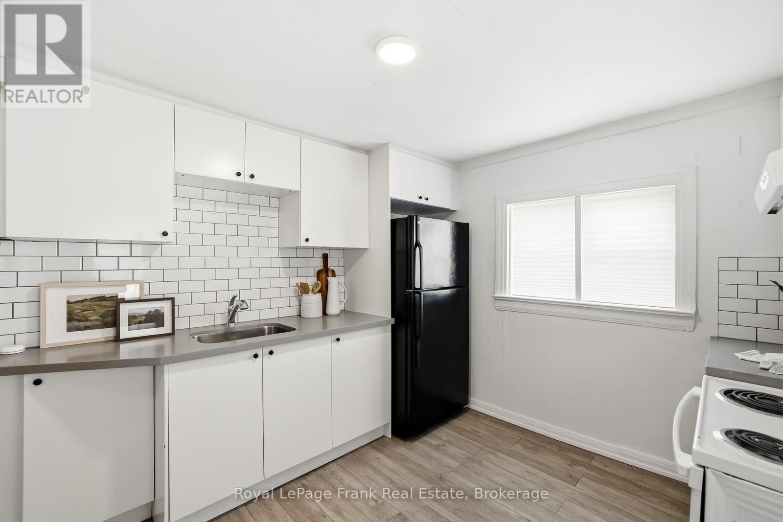 36 & 38 BRUCE STREET - Image 16
