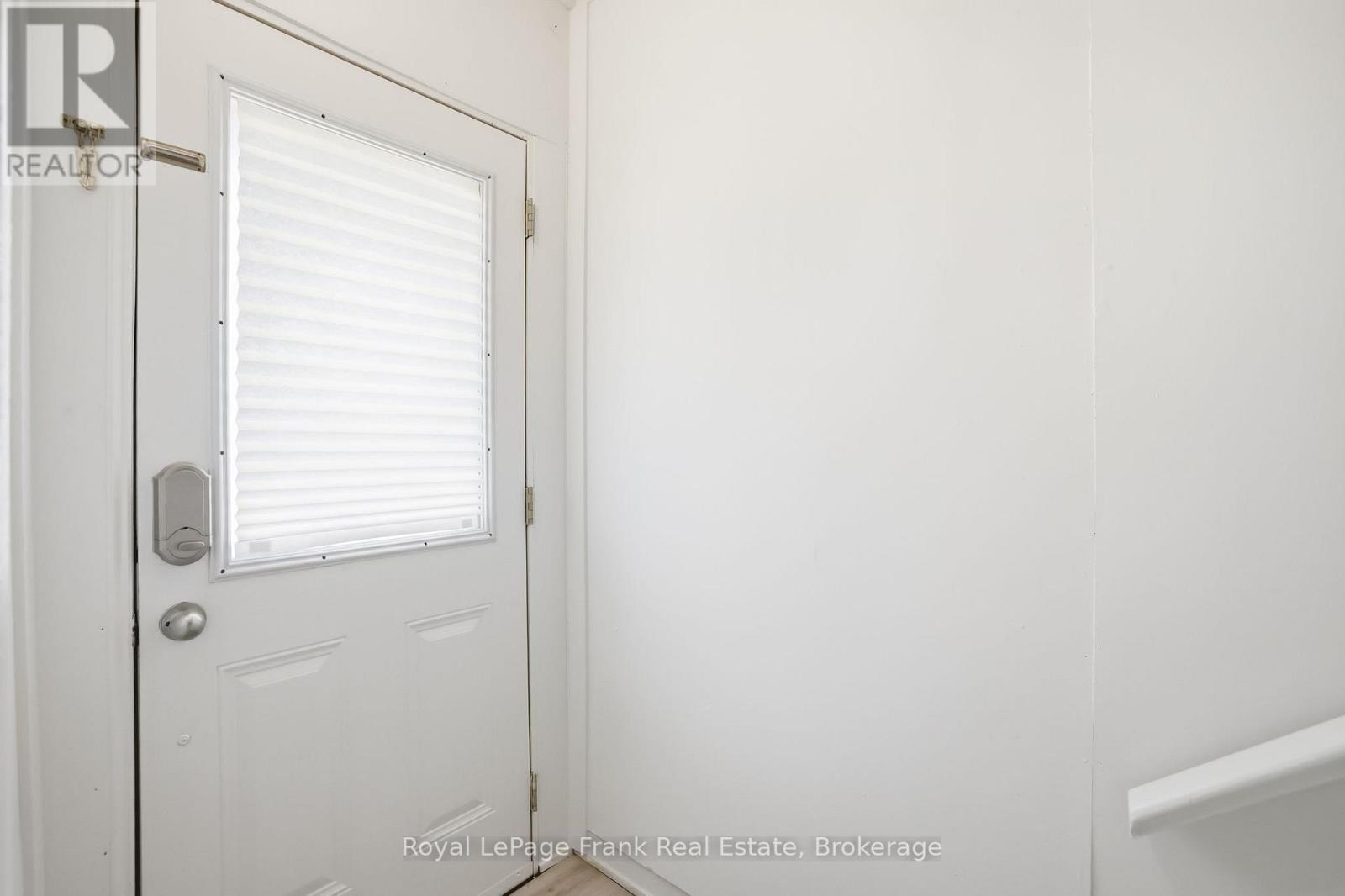 36 & 38 BRUCE STREET - Image 9