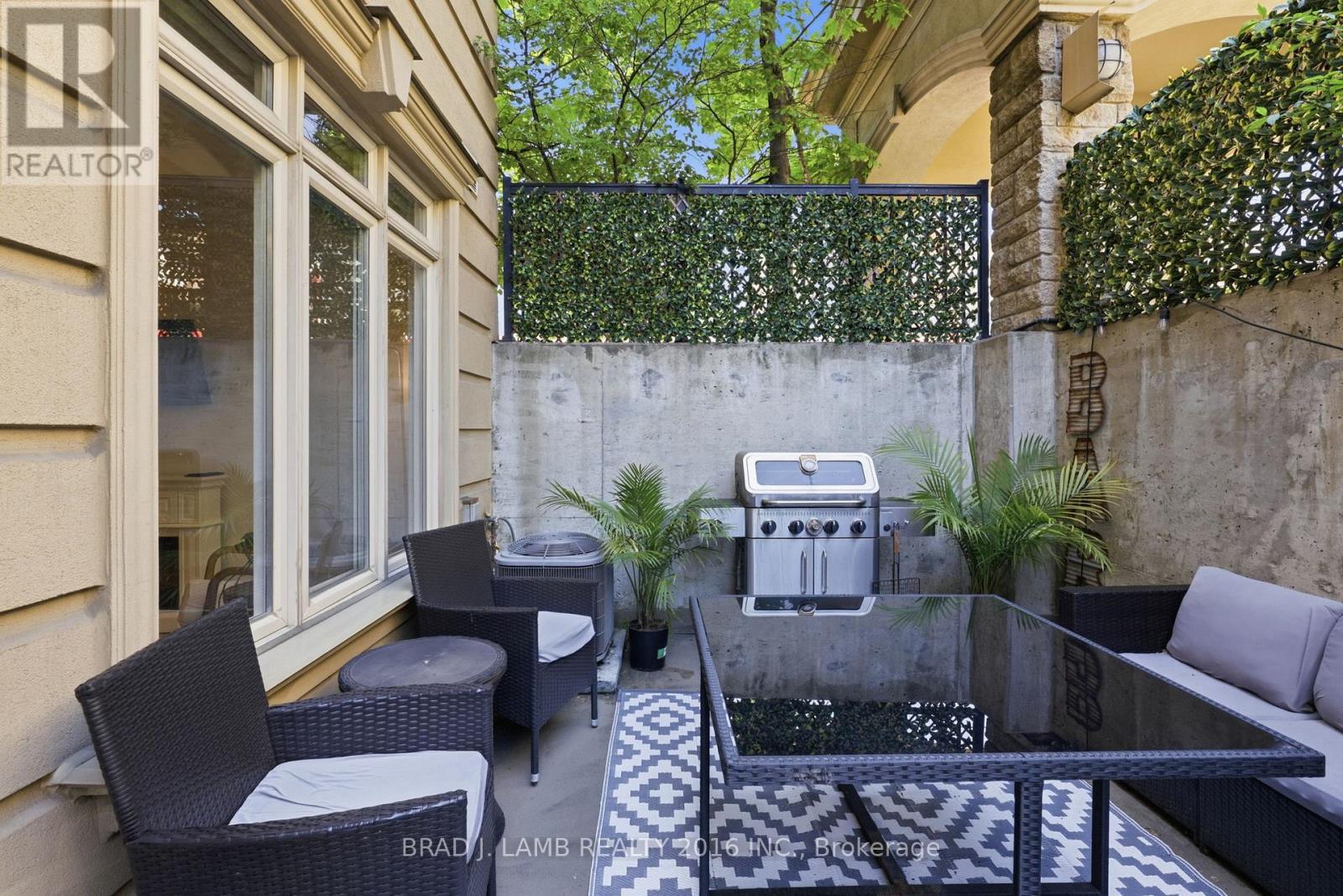 #29 80 CARR STREET - 16