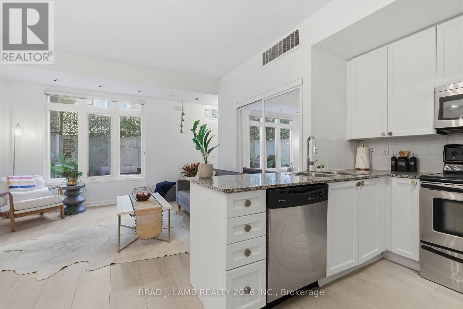 #29 80 CARR STREET - 7