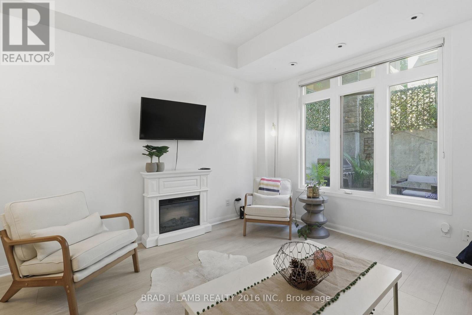 #29 80 CARR STREET - 8
