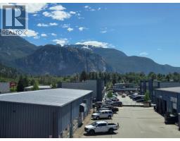 205, 206 & 207 39012 Discovery Way, Squamish, BC V8B0E5 Photo 7