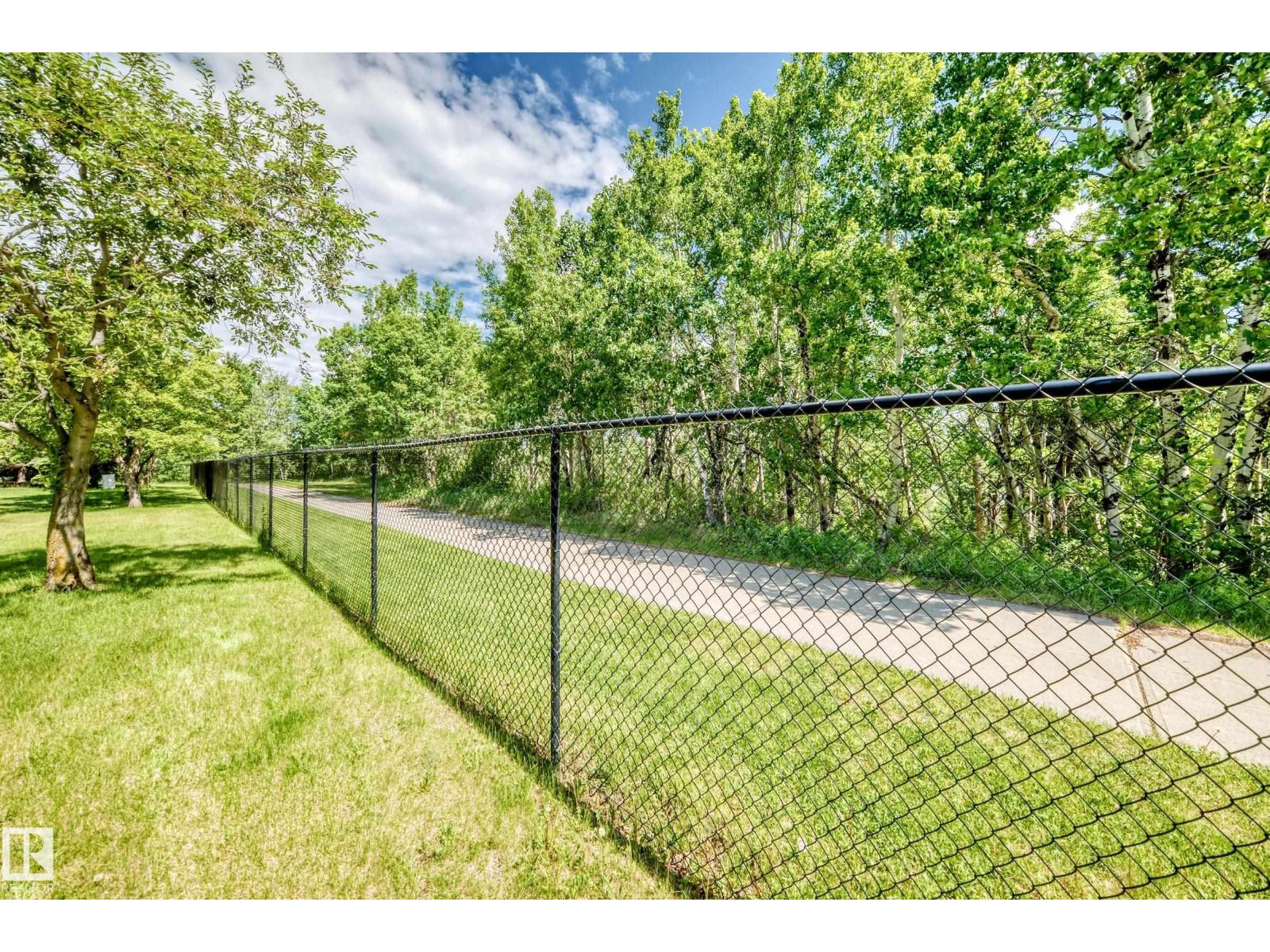 #50 303 TWIN BROOKS DR NW NW — photo 48