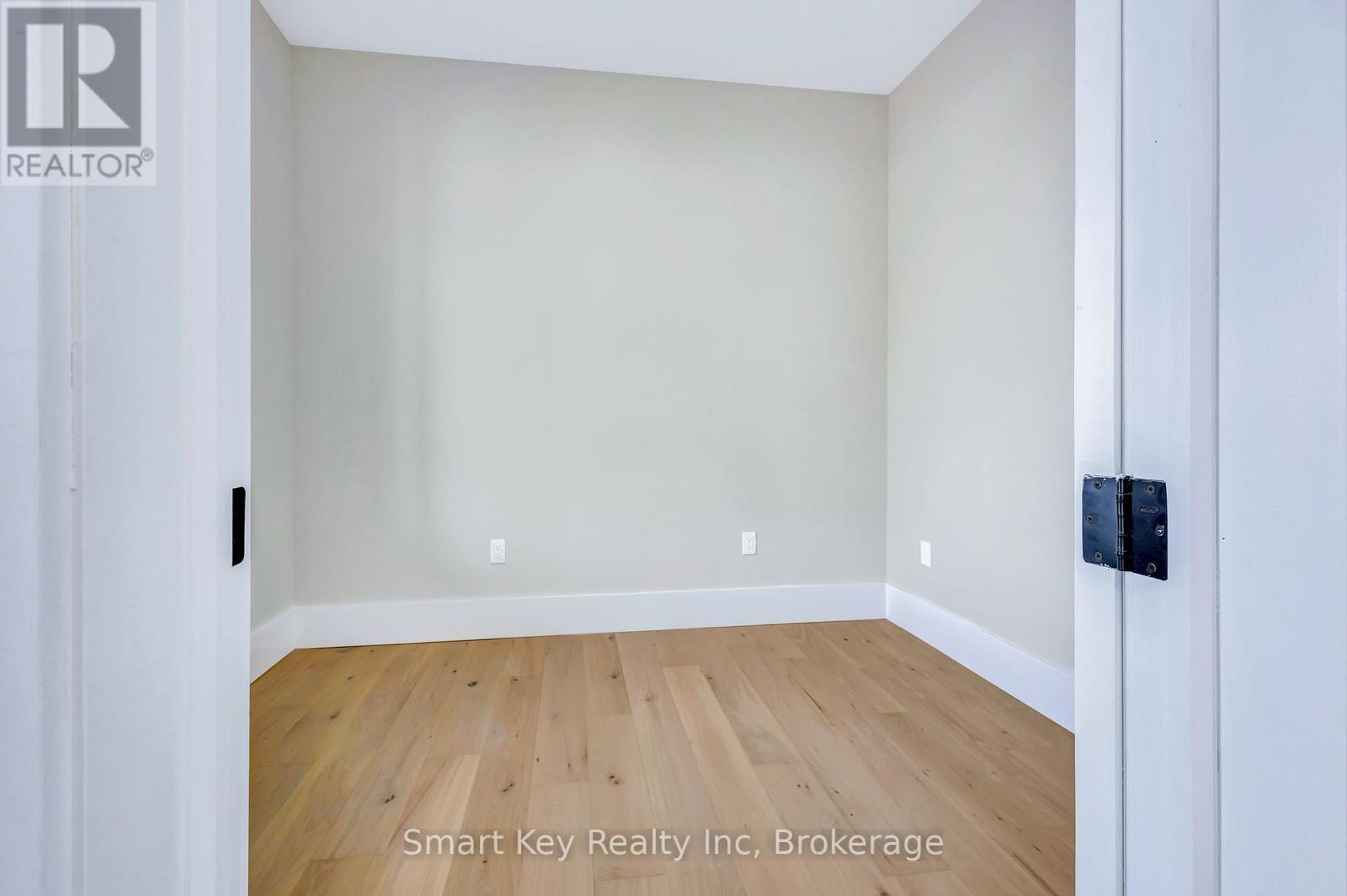 4 Bed, 4 Bath Multi-Family for Rent in Ottawa – 125 BRAE CRESCENT, Ottawa – MLS# X13422568 - Image 35