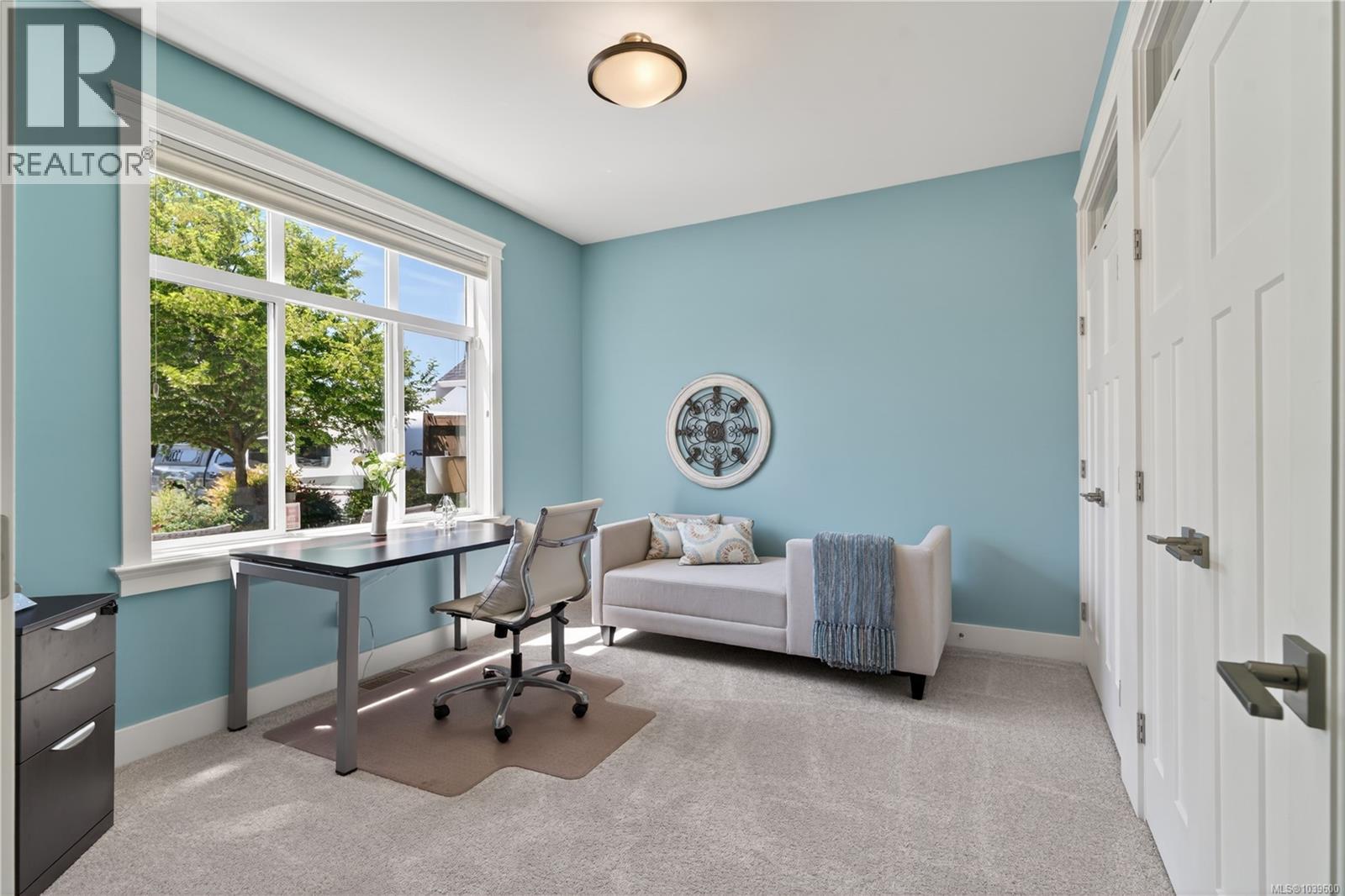 474 Ridgefield Dr - 6