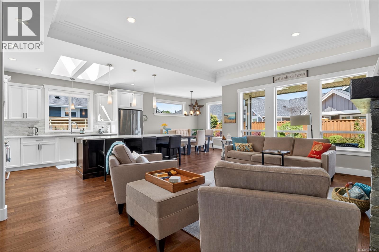 474 Ridgefield Dr - 9