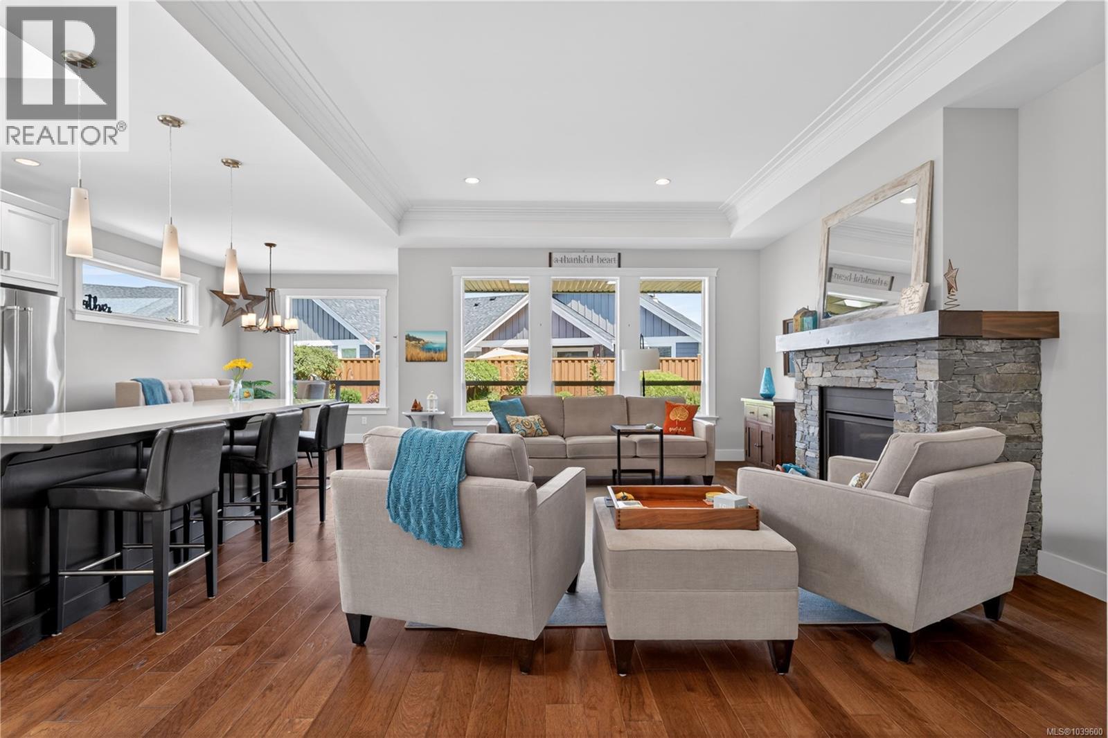 474 Ridgefield Dr - 8