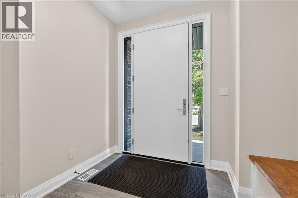 5 MARINA Avenue - 6