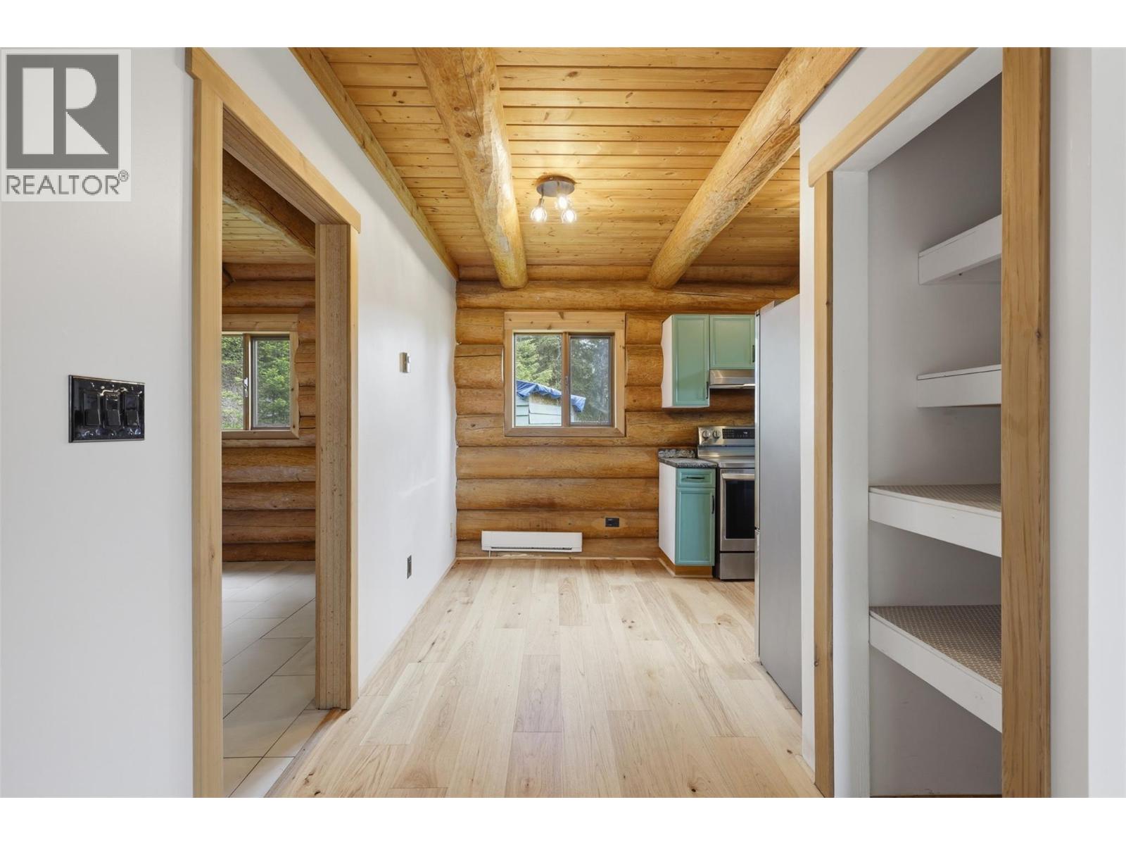 3272 POWELL Road - 13
