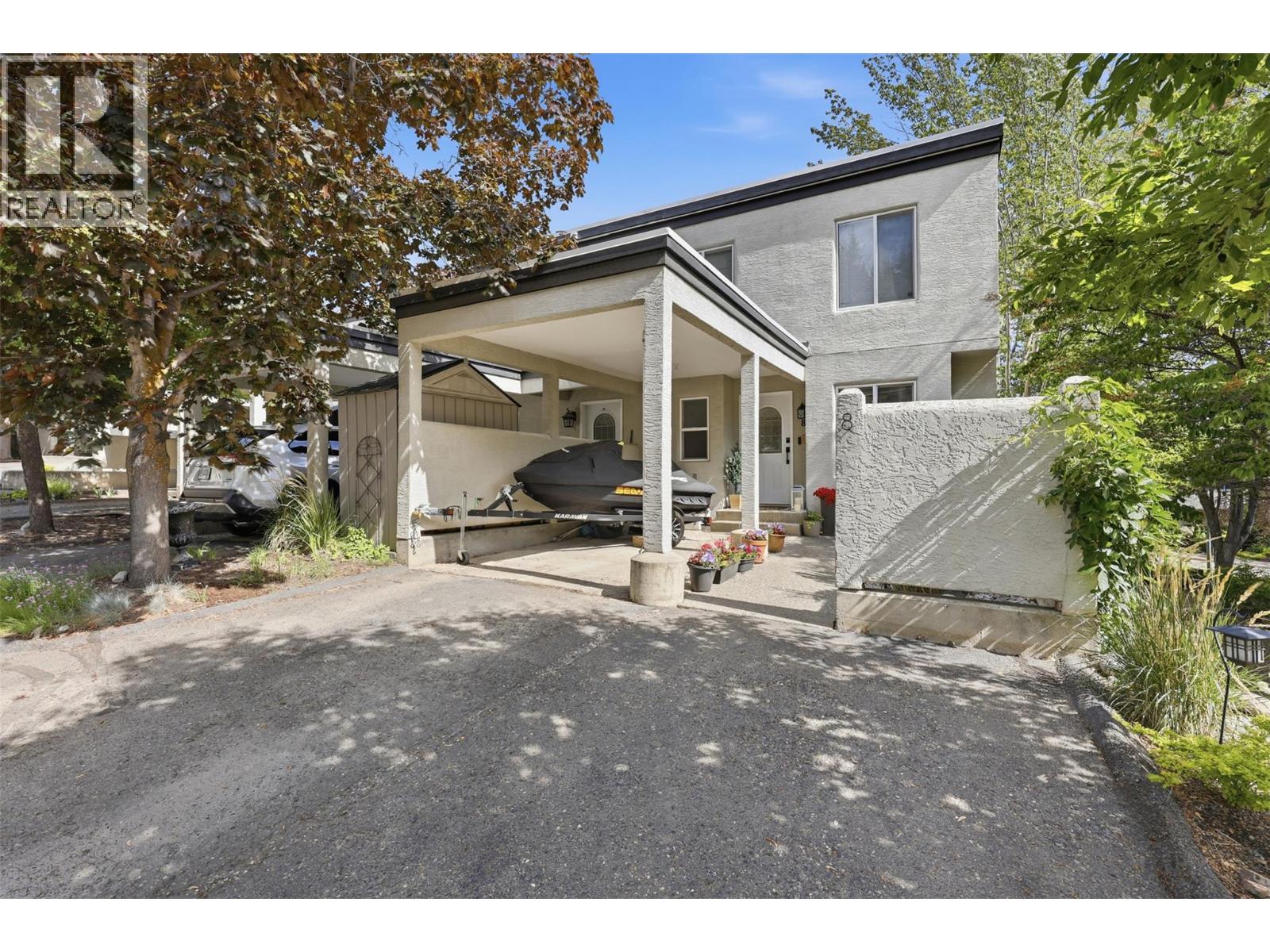 #8 411 ABERDEEN Drive - 1
