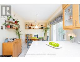 1216 Leewood Drive, Oakville, ON L6M3B3 Photo 16