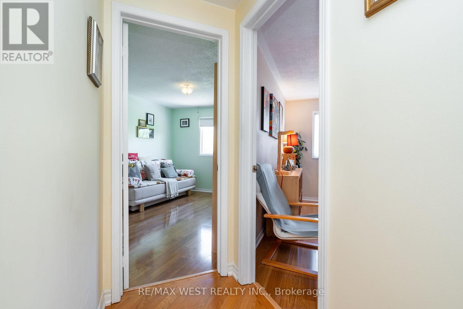 1216 LEEWOOD DRIVE - 35