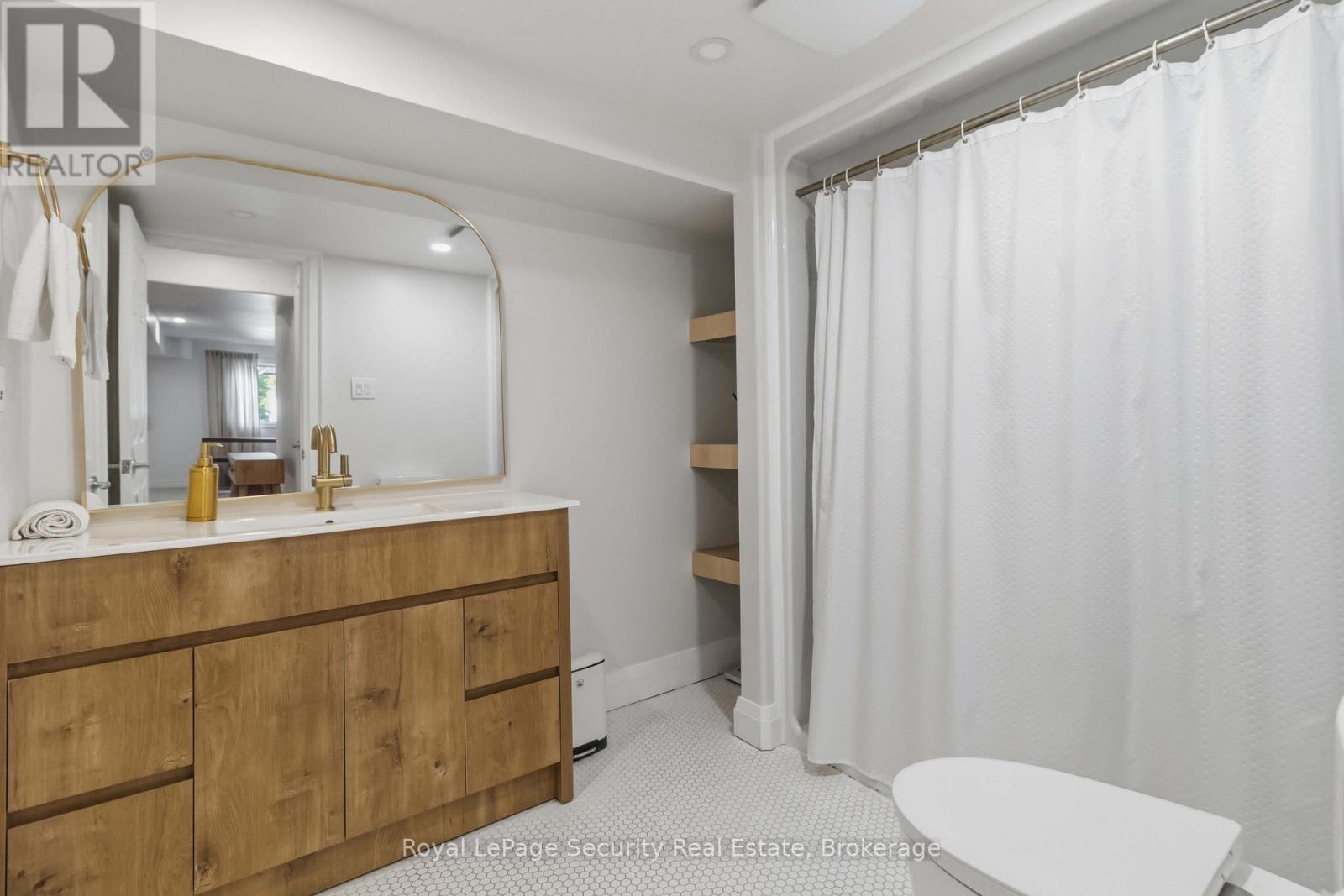 3 NATUREVIEW COURT - 34