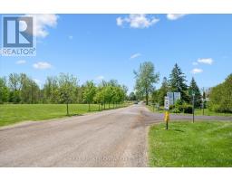 490 Spruce Street, Centre Wellington, ON N1M2W5 Photo 28