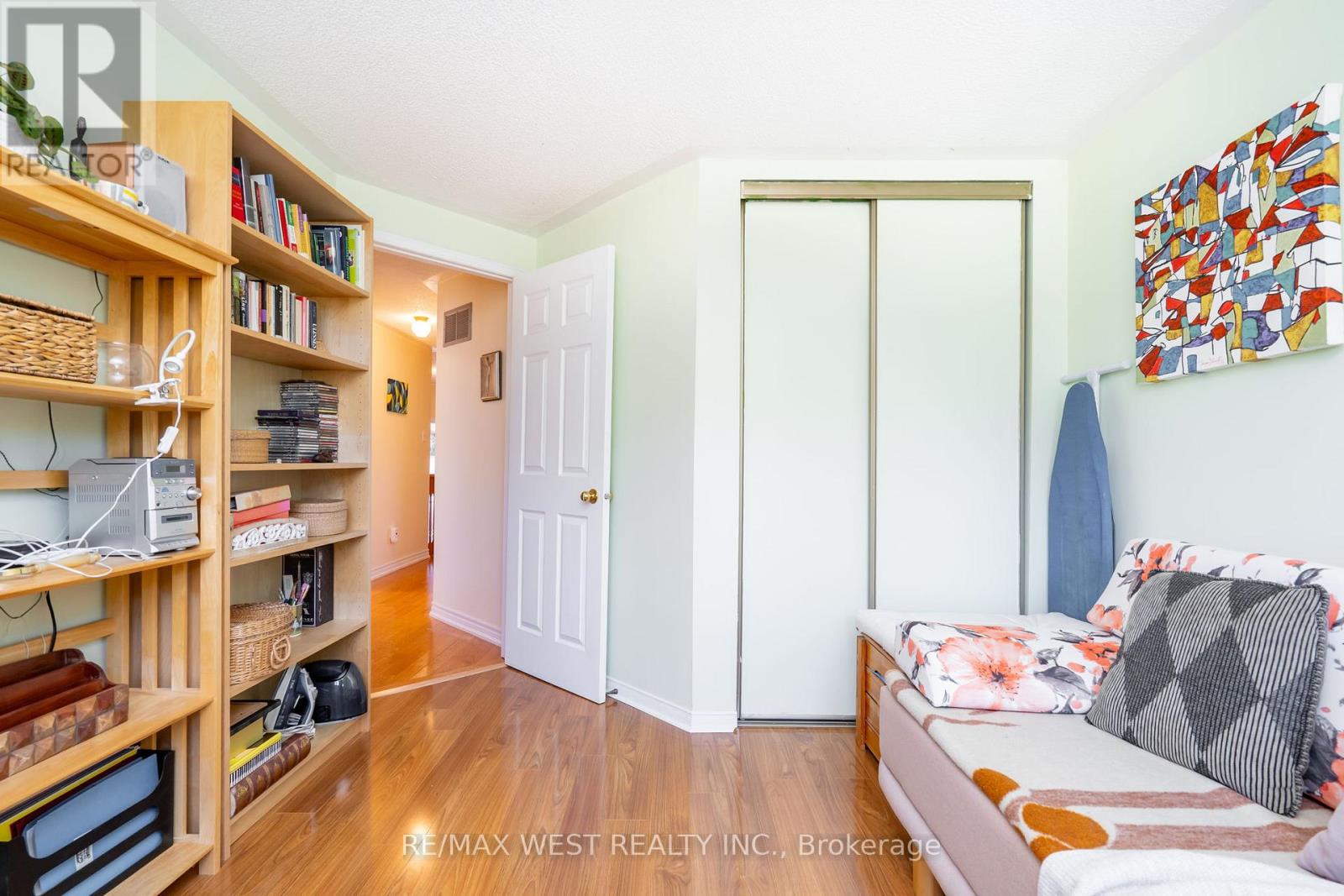 1216 LEEWOOD DRIVE - 37