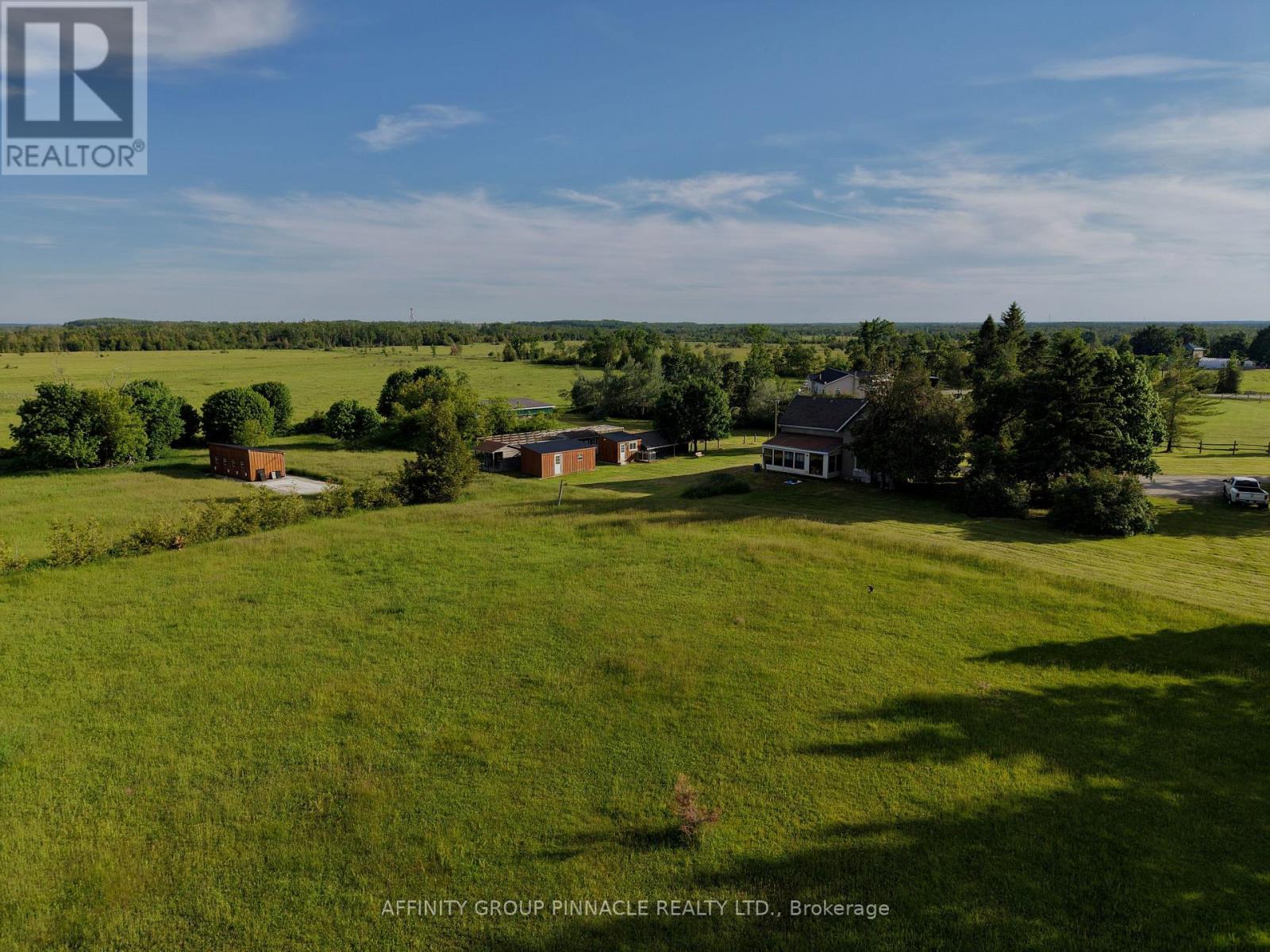 482 PORTAGE ROAD - 36