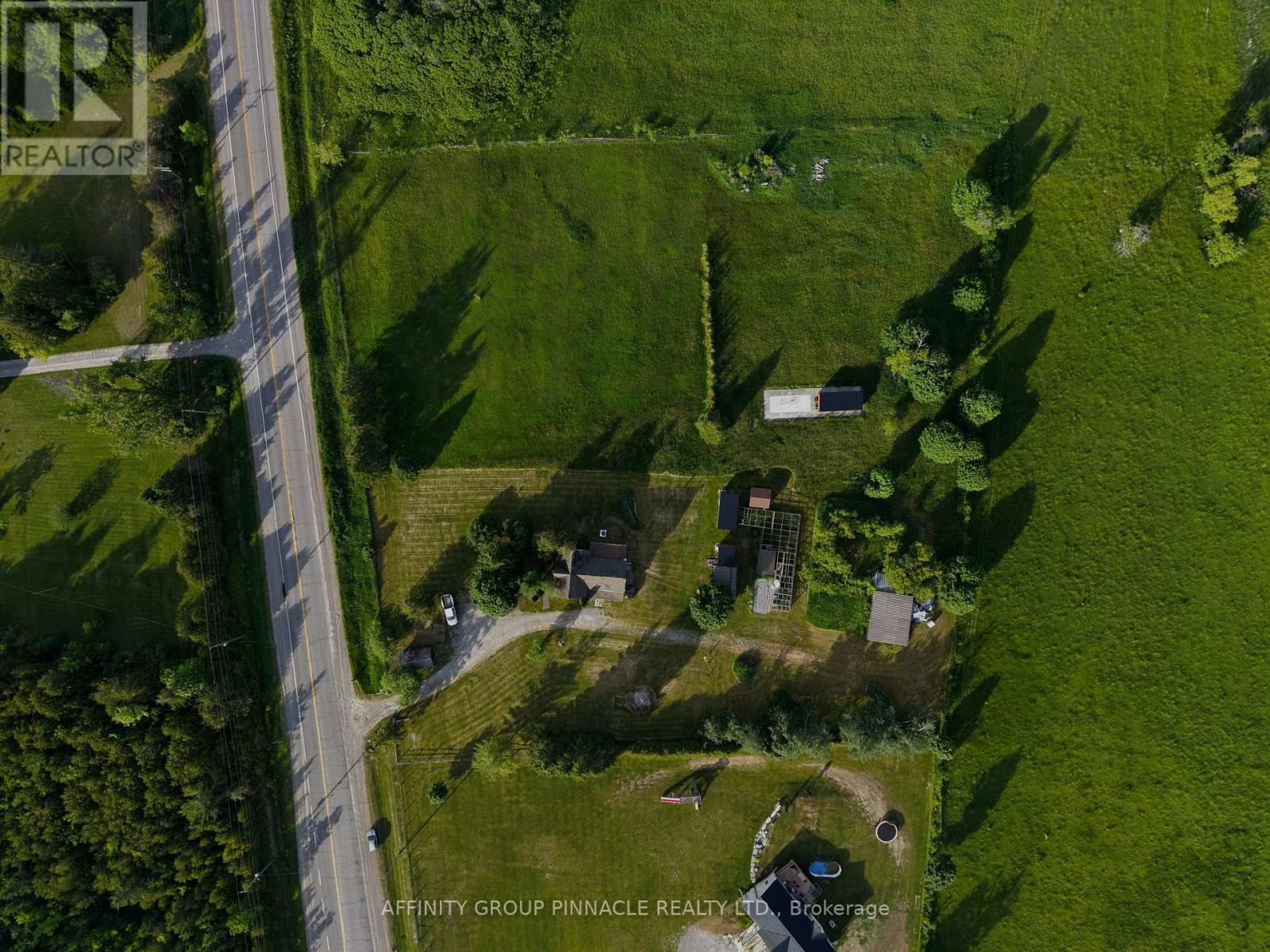 482 PORTAGE ROAD - 37