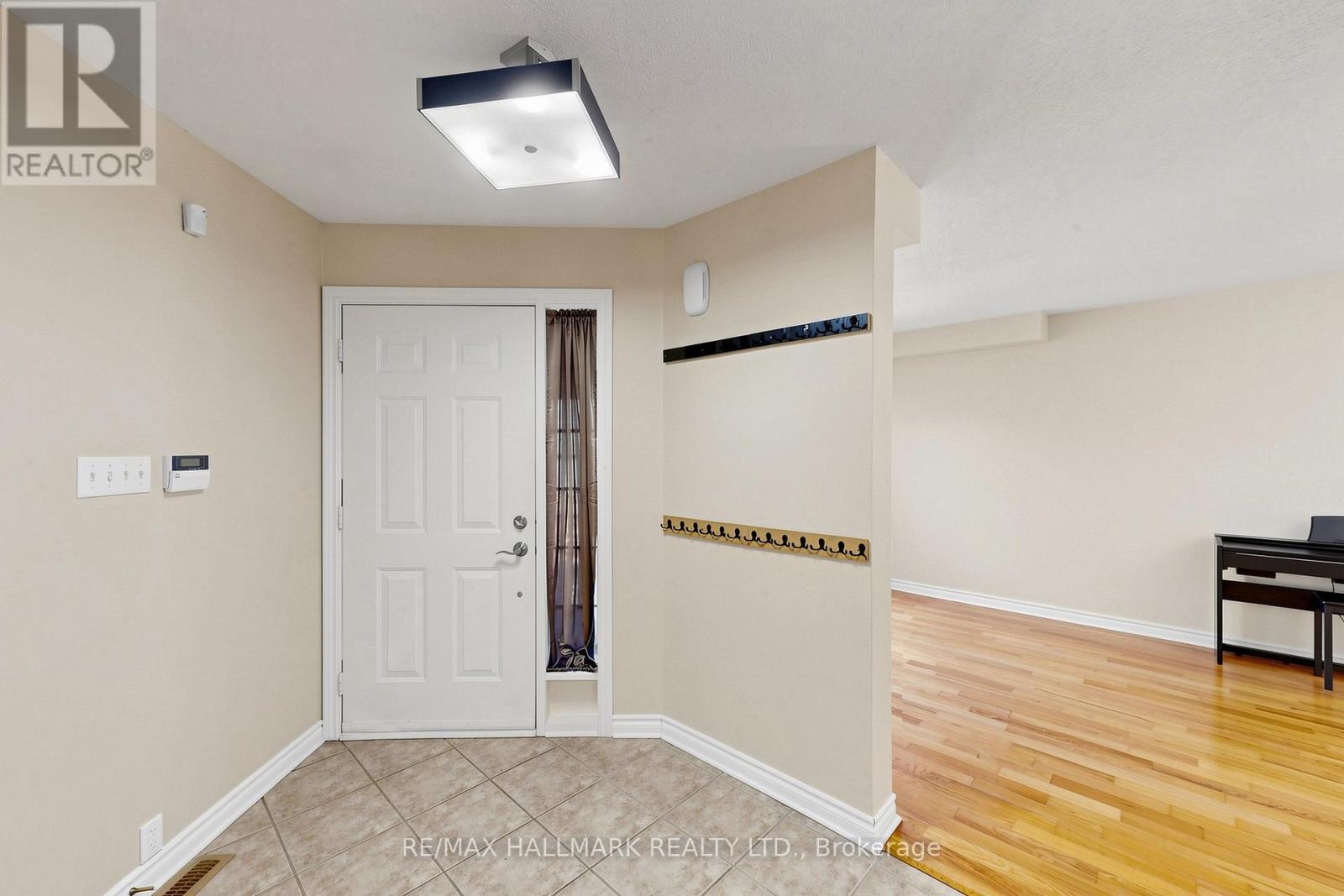 127 HUMBERLAND DRIVE - 11