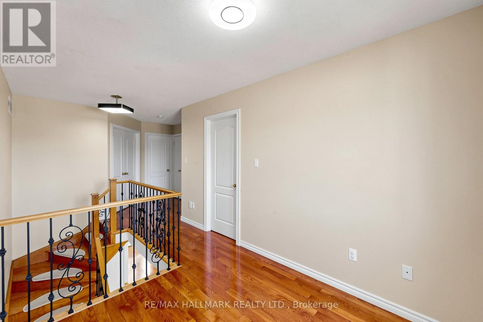 127 HUMBERLAND DRIVE - 14