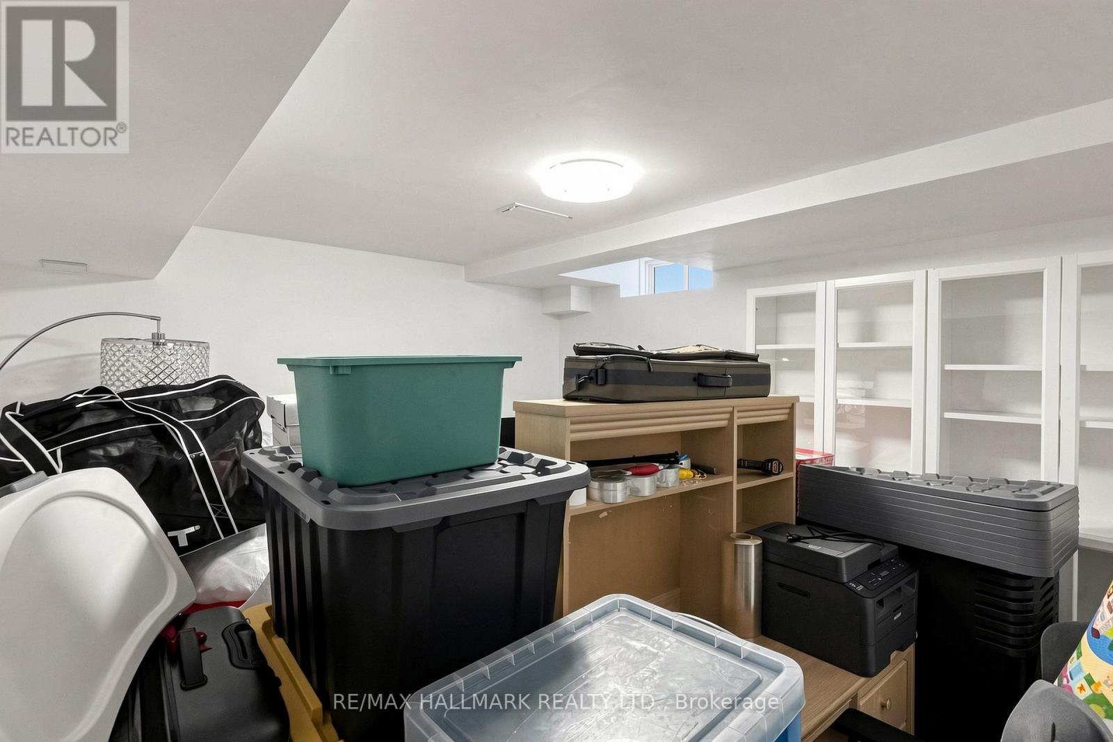 127 HUMBERLAND DRIVE - 30