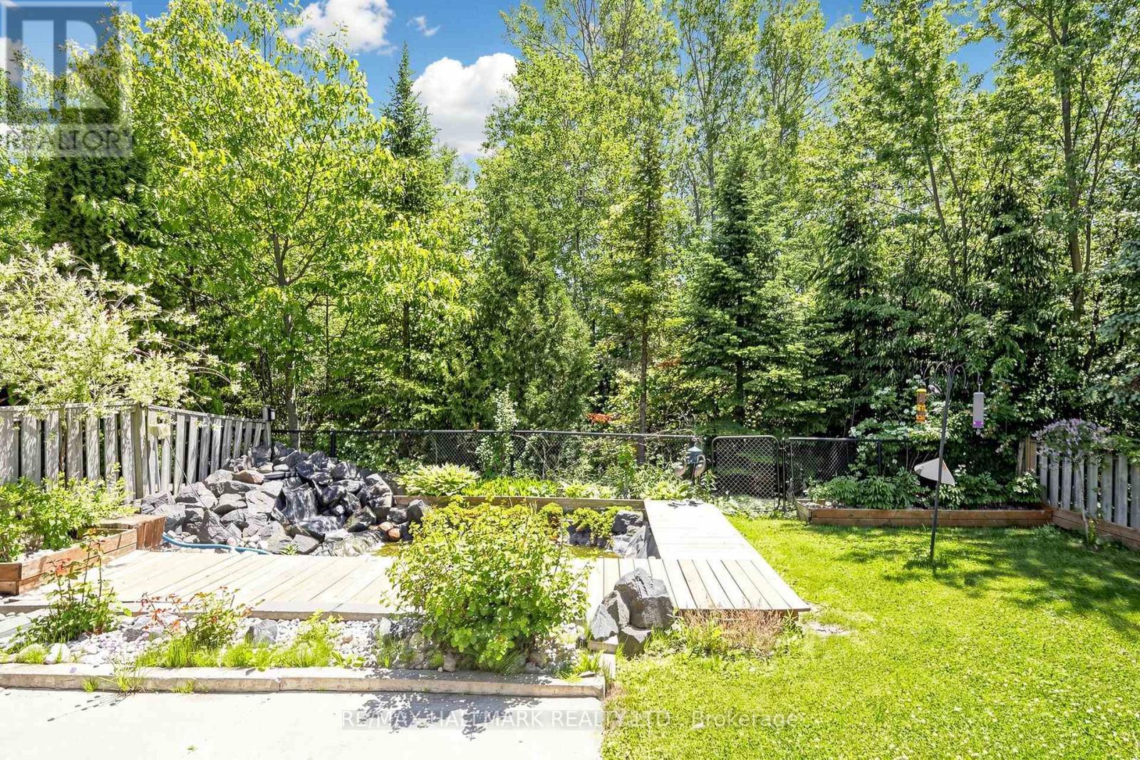 127 HUMBERLAND DRIVE - 37
