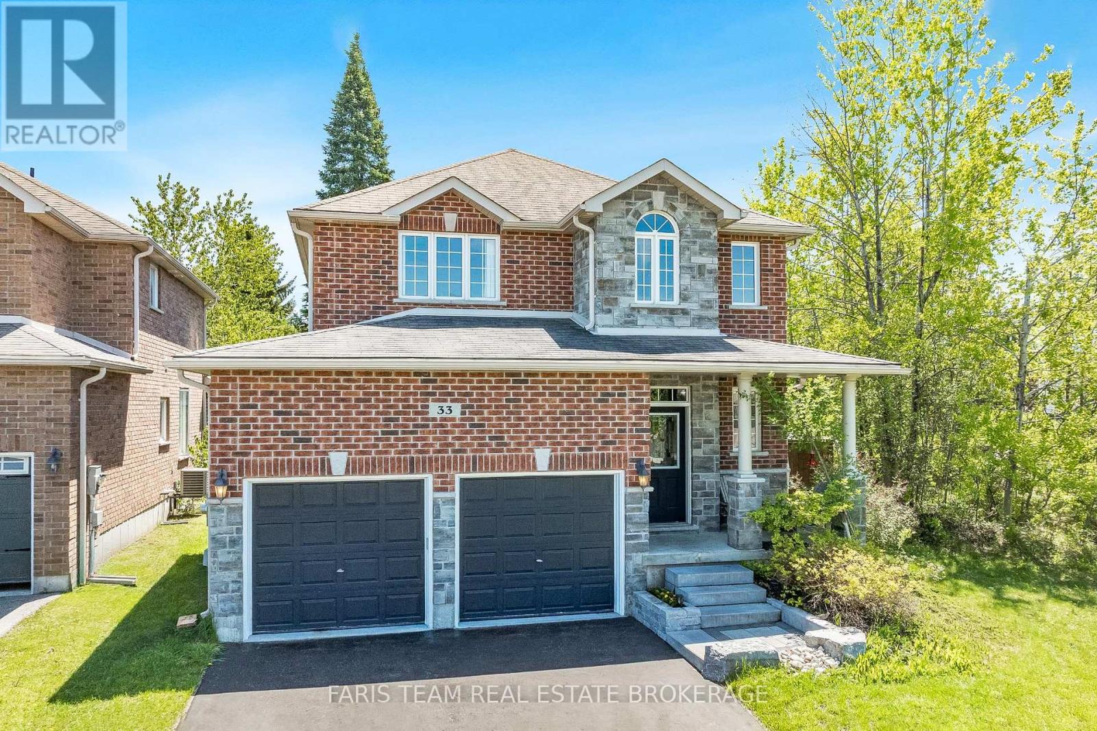 33 AUBURN COURT - 2