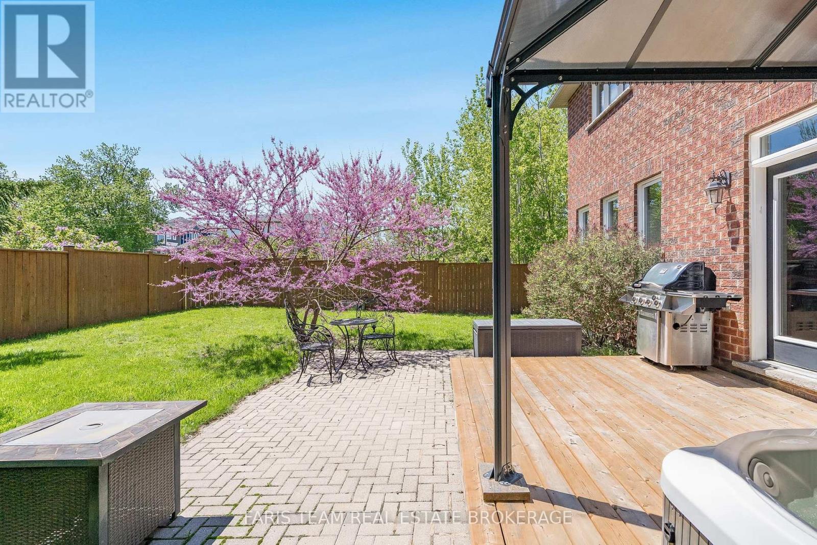33 AUBURN COURT - 38