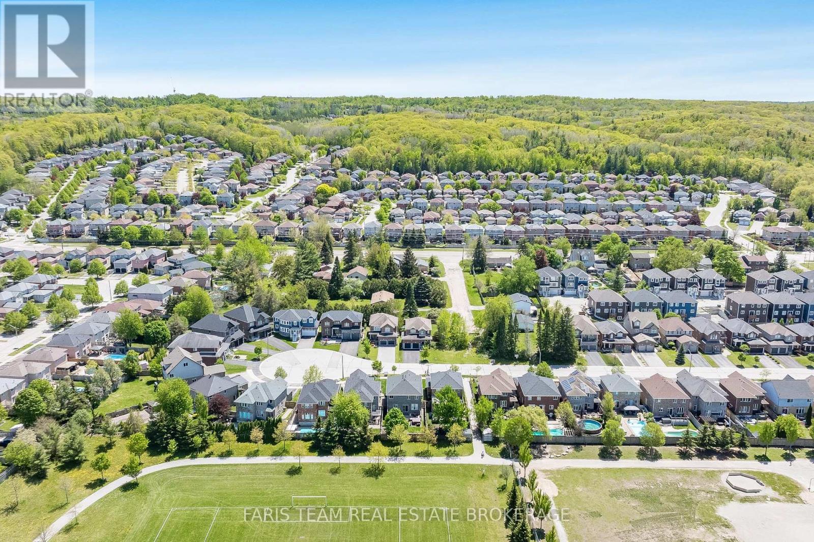 33 AUBURN COURT - 45