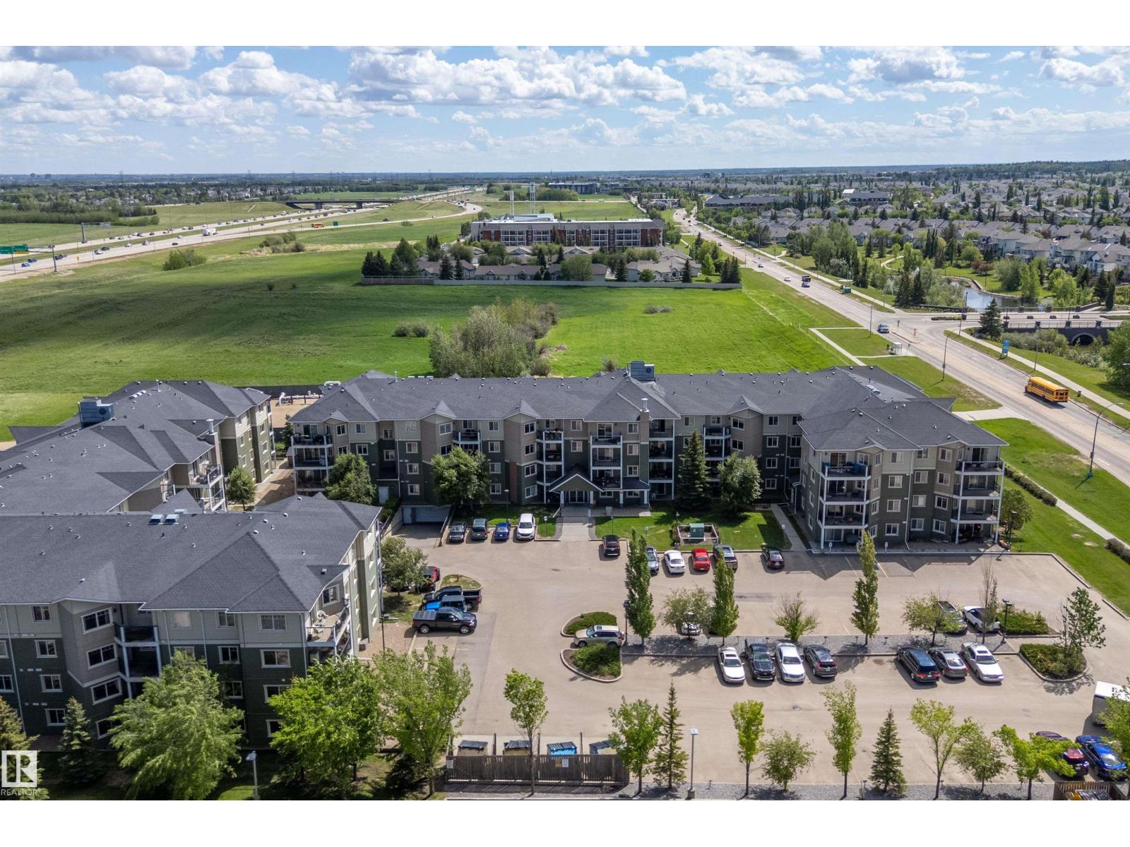 #306 6921 199 ST NW - 38