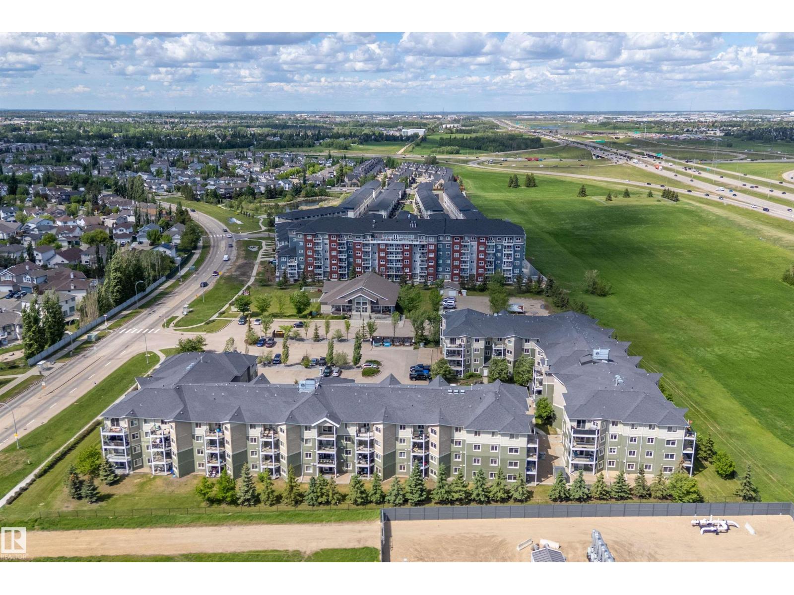 #306 6921 199 ST NW - 30