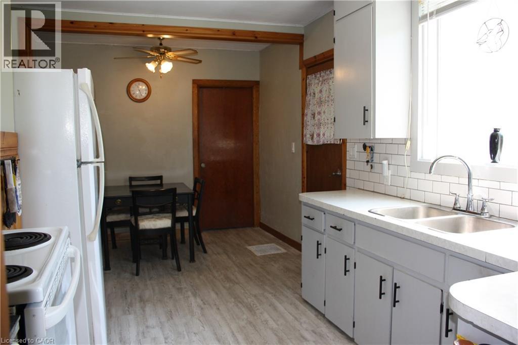 11519 522 Highway - 15