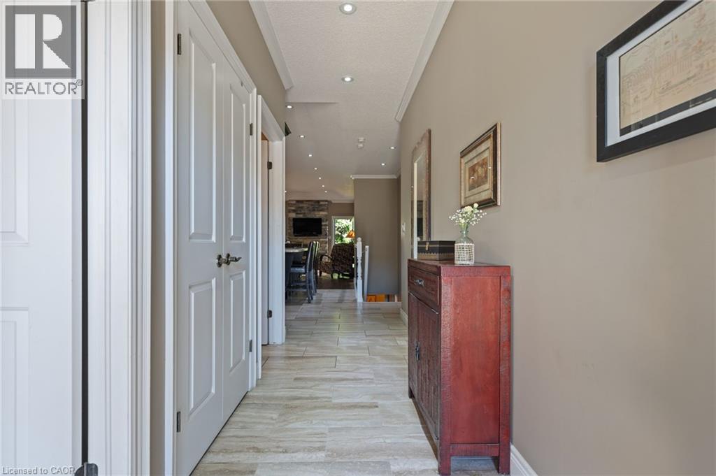 3-bedroom home for sale at 194 DONLY Drive Unit# 3, Simcoe ON · photo 4 of 38
