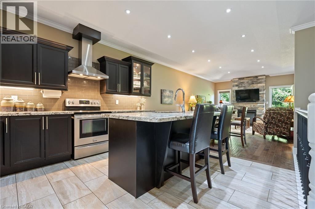 3-bedroom home for sale at 194 DONLY Drive Unit# 3, Simcoe ON · photo 10 of 38