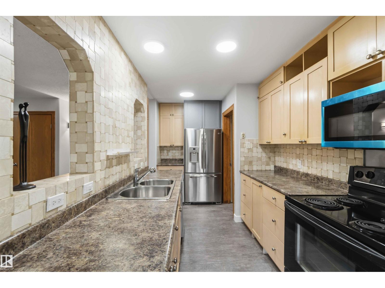 #121 5125 Riverbend RD NW NW — photo 21