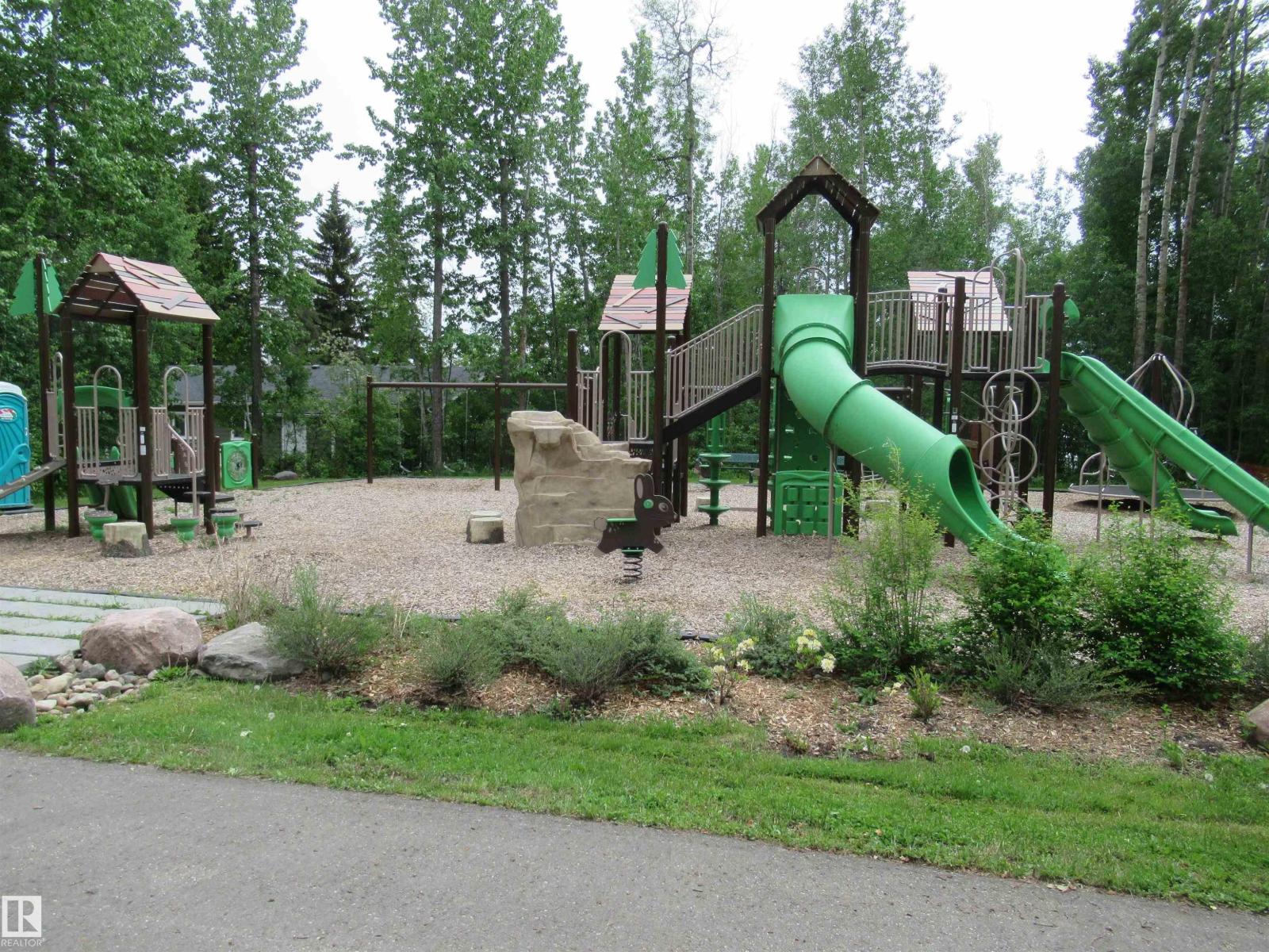 64 Sundance BE, Rural Leduc County