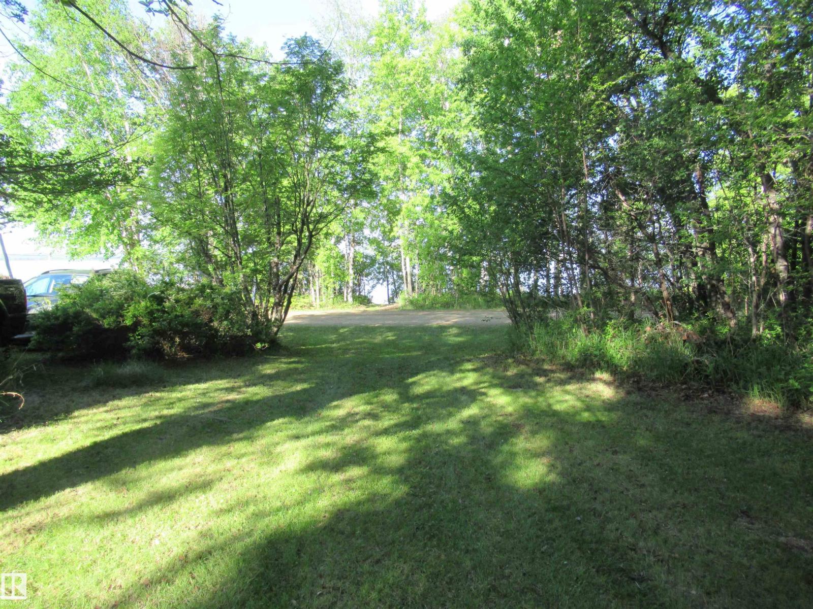 64 Sundance BE, Rural Leduc County