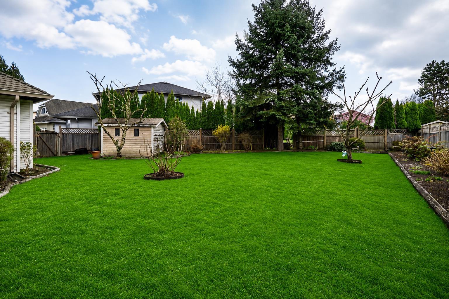5 Bed, 3 Bath House for Sale in Surrey – 16156 94A AVENUE, Surrey – MLS# R3132792 - Image 32
