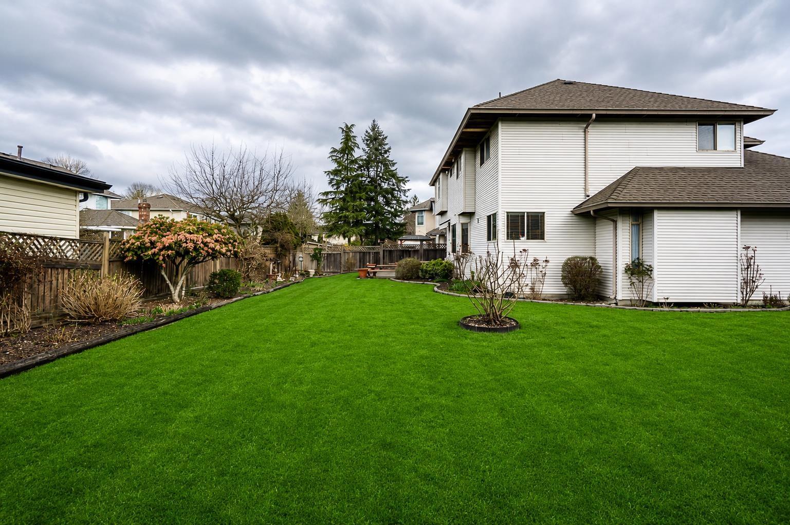 5 Bed, 3 Bath House for Sale in Surrey – 16156 94A AVENUE, Surrey – MLS# R3132792 - Image 34