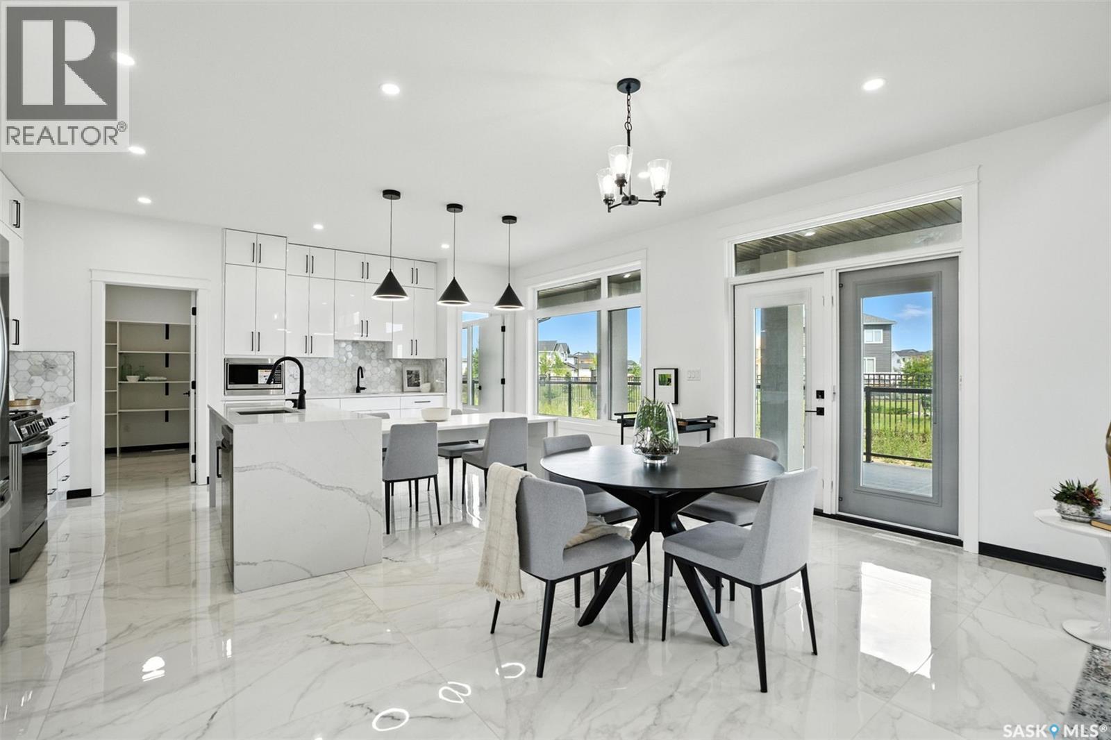319 Woolf BAY - 11