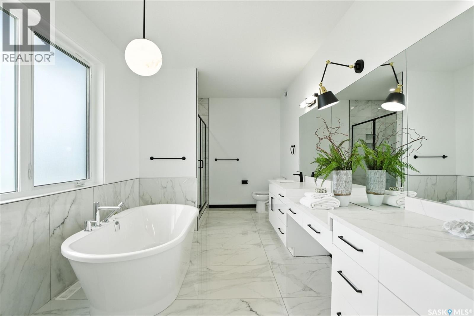 319 Woolf BAY - 26