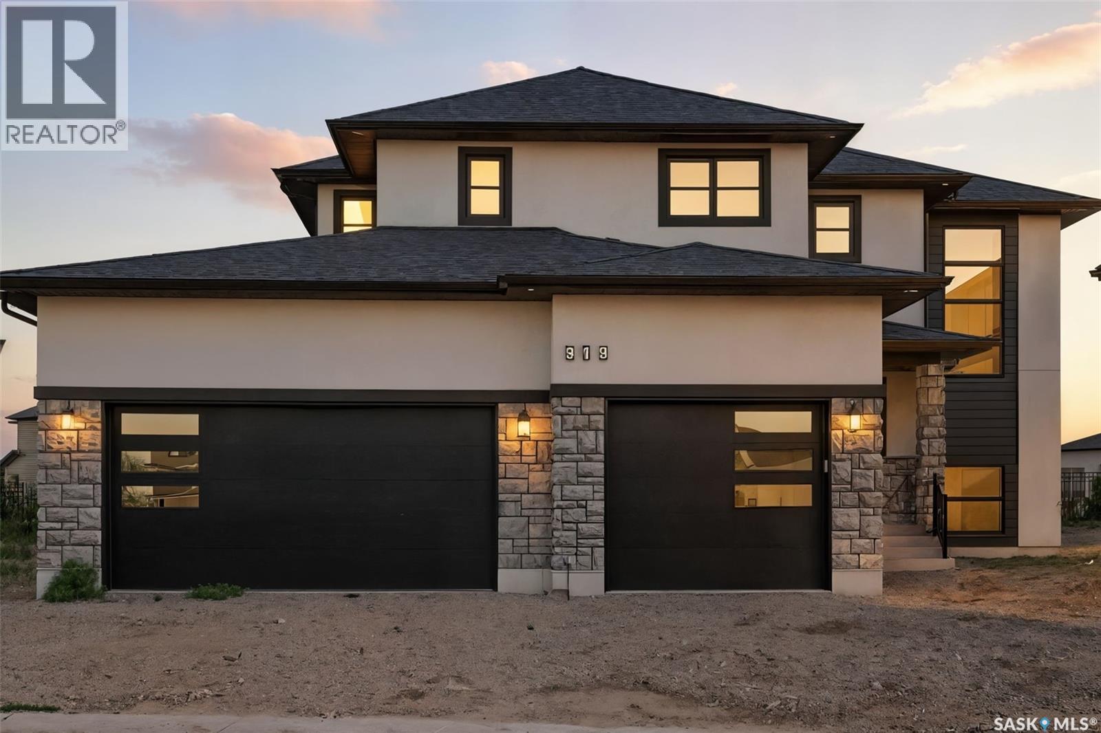319 Woolf BAY - 3