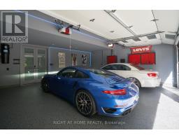 Kitchen - 1305 Royal York Road, Toronto, ON M9A5E6 Photo 11