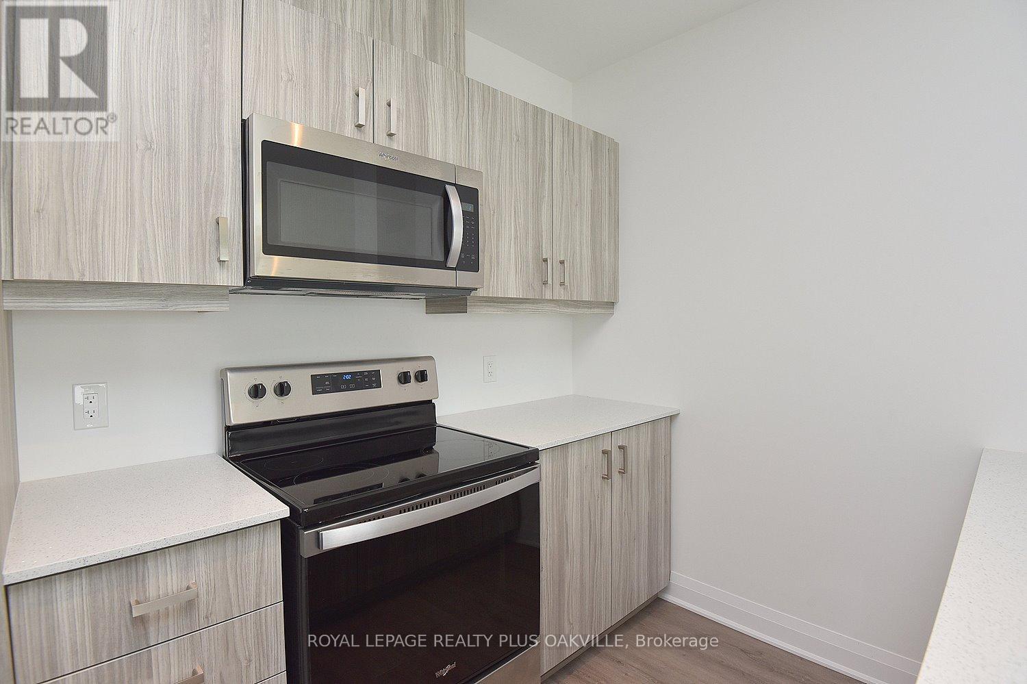 #514 1936 RYMAL ROAD E - 14