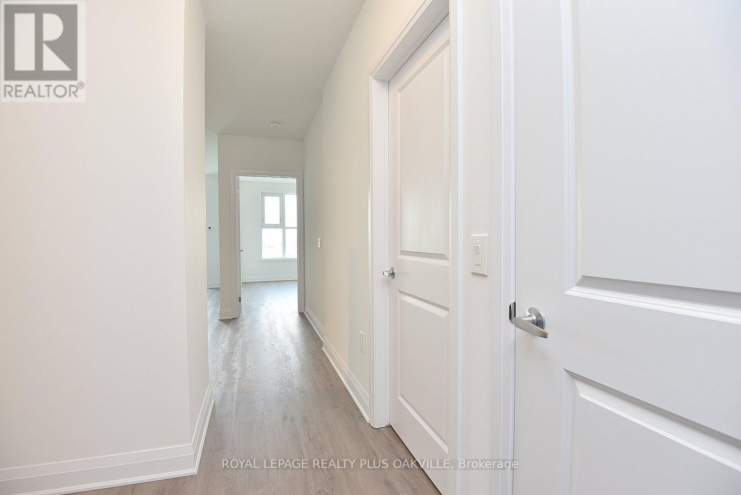 #514 1936 RYMAL ROAD E - 19