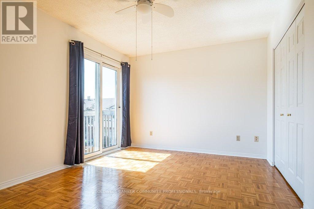 #10 266 LIMERIDGE ROAD E - 17