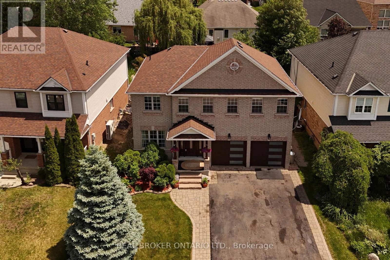 4-bedroom home for sale at 135 BLACKBURN DRIVE, Brantford ON · photo 45 of 50